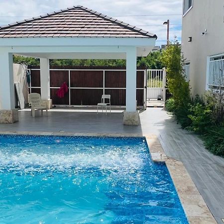 Ambar Luxurious Condo At Caleta Λα Ρομάνα Εξωτερικό φωτογραφία